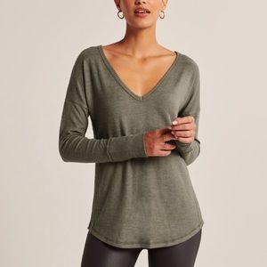 Abercrombie & Fitch Long Sleeve Cozy Tee